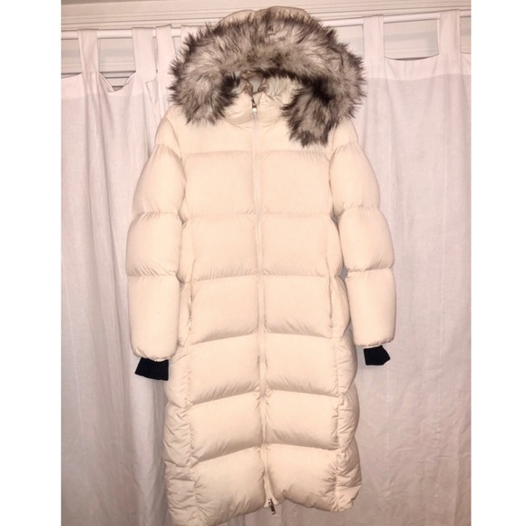 Aritzia Jackets & Blazers - Artizia Babaton Winter Coat Long goose-down puffer